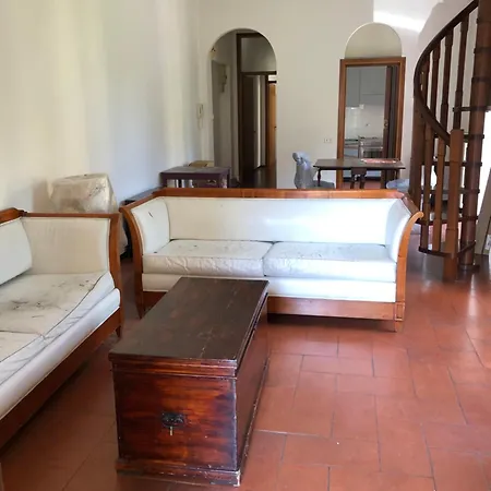 Porzione Di Casale Con Cortile E Vista Parco * Кастелланца
